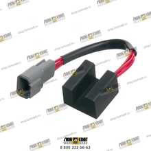 Датчик стоп сигналов (квадрат.) Part № 332/C9990 JCB